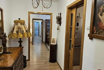 Apartament 3 camere, etaj 1 - 2