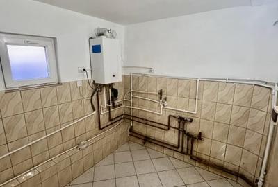 Casa de vanzare Frumusani - Spatiu Comercial la Parter - 25 min de Bucuresti - 16