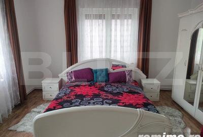 Casă cu 8 camere cu Teren 488 Mp în Marginea - 3