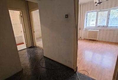 Apartament cu 4 camere decomandat în Morarilor