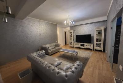 Apartament 3 camere decomandat, 90 mp, cartierul Centru, zona Imparatul Traian
