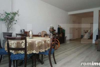 Casă cu 3 camere cu Teren 2116 Mp în Central - 8