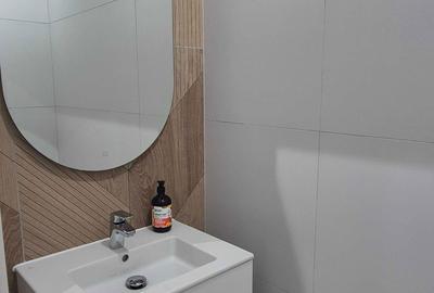 Apartament cu 3 camere decomandat în Central - 13