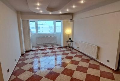 13 Septembrie-hotel Marriott, 3 camere de vanzare, 80 mp,  8/9, centrala, 2 bai - 12