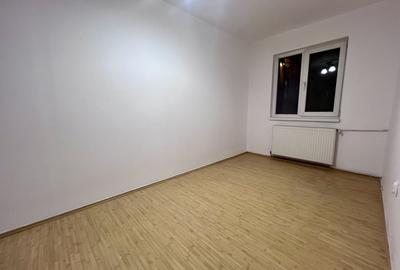 Garsonieră decomandată în Buziașului - 4