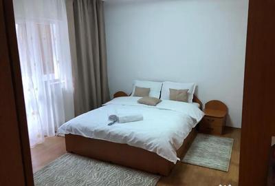 Apartament cu 3 camere decomandat în Centrul Civic - 3