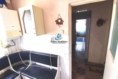 Apartament cu 4 camere semidecomandat în Mărăței - 2