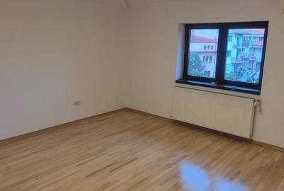 Duplex in vila Cotroceni - Bd. Eroilor - Stradal - 13