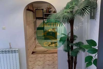 Casă cu 10 camere cu Teren 350 Mp în Est - 6