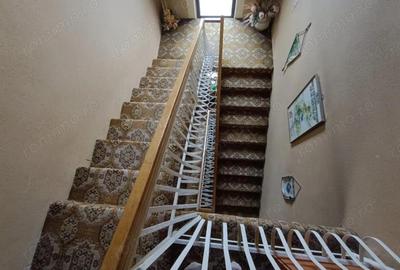 Casă cu 12 camere cu Canalizare în Brâncoveanu - 9