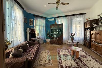 Apartament cu 5 camere circular în Armeneasca