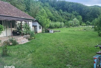 Casă cu 3 camere cu Teren 60 Mp în Central - 2