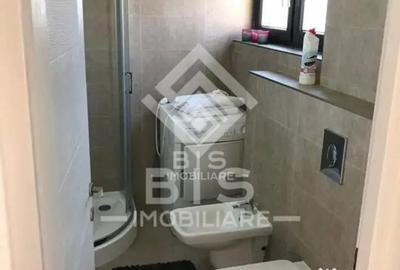 Apartament cu 3 camere decomandat în Calea Moldovei - 2