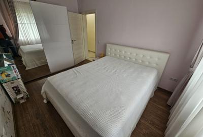 Apartament cu 3 camere decomandat în Rățoaia - 8