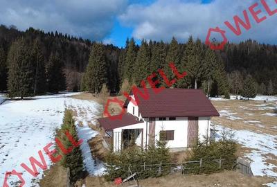 Casă cu 4 camere cu Teren 9600 Mp în Comandău - 2