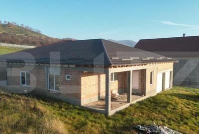 Casă cu 4 camere cu Teren 1500 Mp în Central - 12