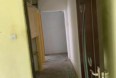 Apartament cu 3 camere semidecomandat în Pieții - 6