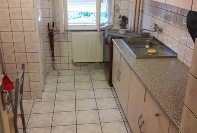 Vand apartament in Arad zona Spital Jude?ean, etaj intermediar - 1