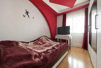 Apartament cu 4 camere decomandat în Confecții - 5