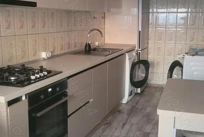 Apartament cu 2 camere decomandat în 9 Mai - 5