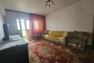 Titan Costin Georgian langa metrou 8/10 dec 90 mp doua bai doua balcoane - 1