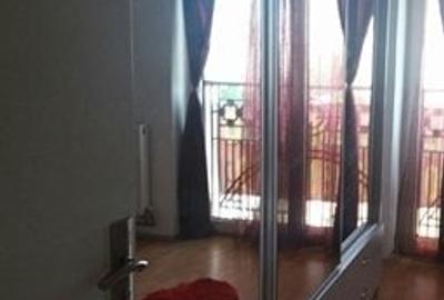 Apartament cu 3 camere decomandat, mobilat în Unirii