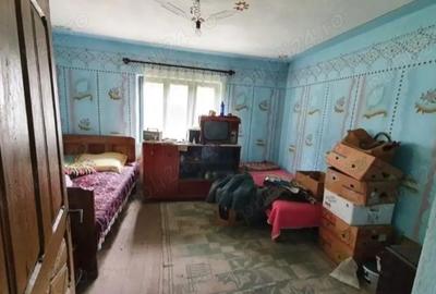 Casă cu 4 camere în Cojmănești