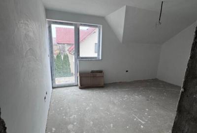 Casă cu 7 camere cu Teren 150 Mp în Rădăuți - 8