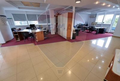Spatiu de vanzare in zona Calea Romanului - 3