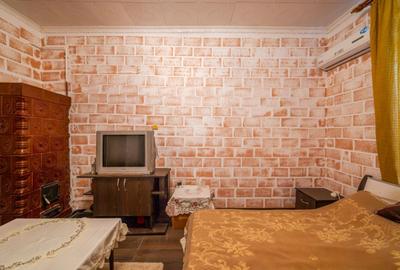 Apartament cu 3 camere semidecomandat, mobilat în Dâmbovița - 12