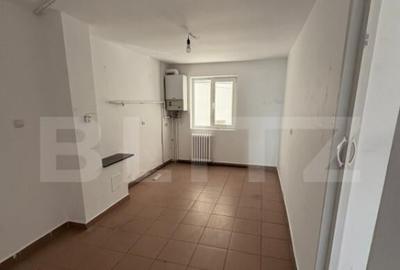 Spatiu comercial, 70 mp, 4 incaperi, strada Nasaudului - 8