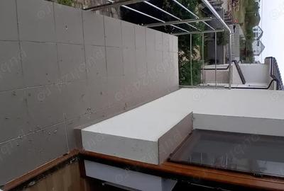 Apartament cu 3 camere decomandat în Aradului - 2