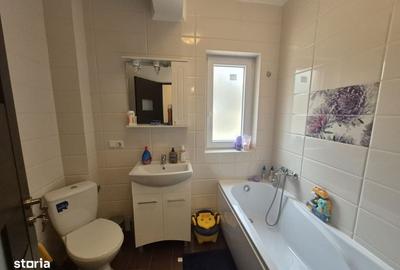 Apartament cu 3 camere în Rediu - 13