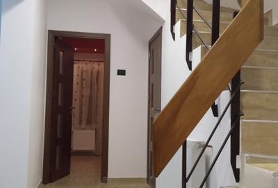 Casă cu 4 camere cu Teren 120 Mp în 1 Mai - 11