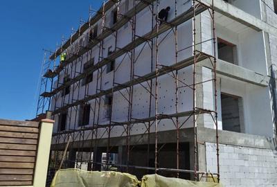 Apartament cu 3 camere nedecomandat în Elvila - 2