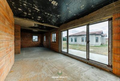 Se vinde- Casa in ?andra(cartierul nou):interior la rosu exterior la gri - 3