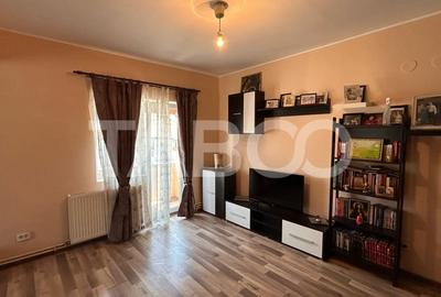 Apartament de vanzare 4 camere mobilat utilat balcon Vasile Aaron - 7