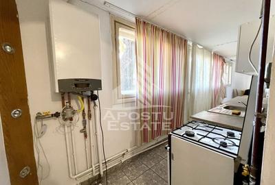 Apartament cu 2 camere, centrala proprie,boxa de 17 mp, zona Girocului - 5