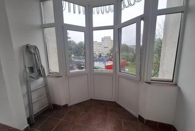 INCHIRIERE-APARTAMENT 3 CAMERE-DECOMANDAT-CENTRU - 11