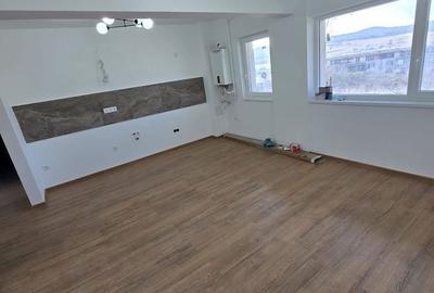 Apartament cu 3 camere în Central - 11