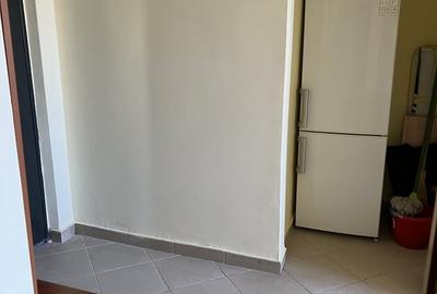 Apartament cu 2 camere semidecomandat în Alexandru Obregia
