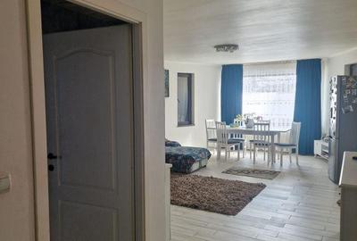 Casă cu 4 camere cu Teren 870 Mp în Mărăcineni - 5