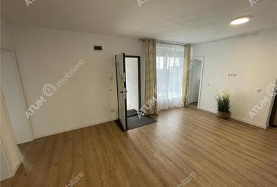 Apartament cu 3 camere decomandat, mobilat în Aeroport