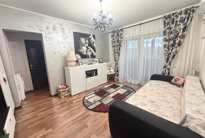 Vând apartament 2 camere Torontalului 88000 euro - 2