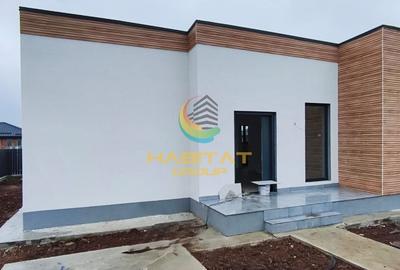 Casă individuală cu 4 camere cu Canalizare în Berceni