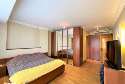 Apartament cu 3 camere decomandat în Aviatorilor - 15