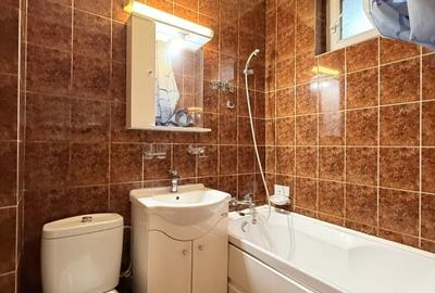 Apartament de vanzare cu 4 camere in Tomis Nord, Vedere parc, etaj 1 - 14