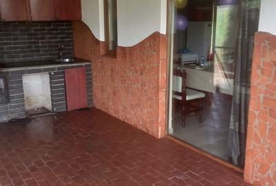Casă cu 6 camere în Herina - 10