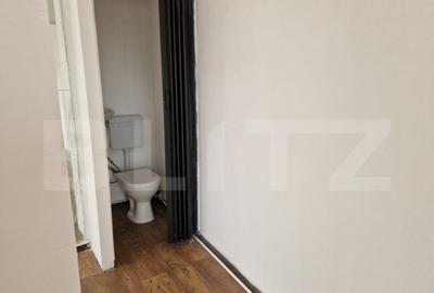 Doua spa?ii comerciale de vanzare, 55 mp, zona Rogerius - 3