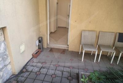 Birou, de 80 mp, în Central - 11